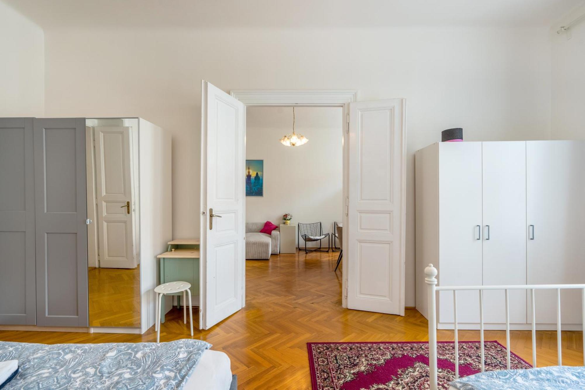 Apartment Vezenska *