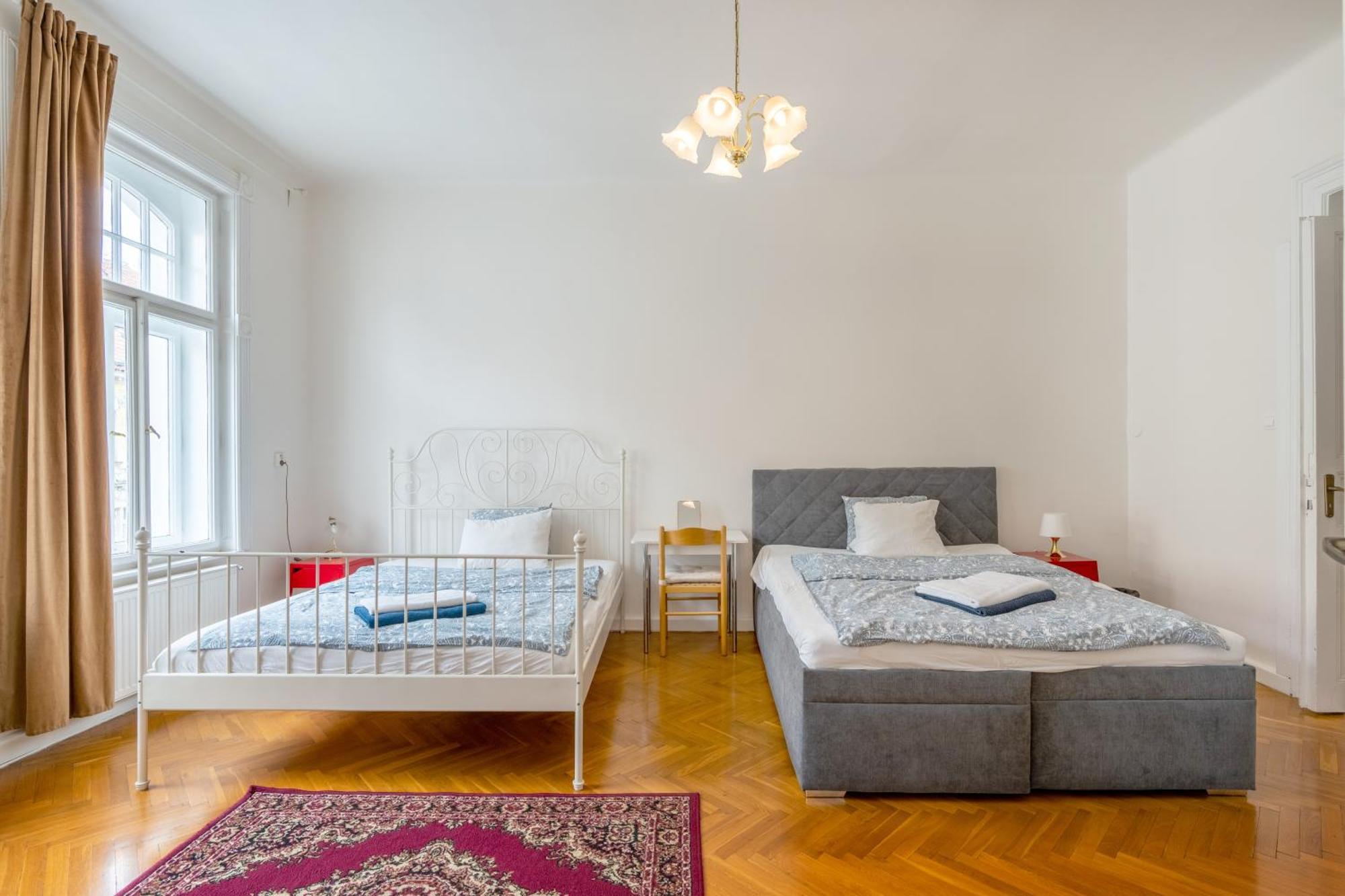 Vezenska Apartment